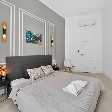 Elegance Life 3bedrm Joseph Boulevard Apartamento