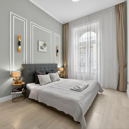 Elegance Life 3bedrm Joseph Boulevard Apartamento Budapeste